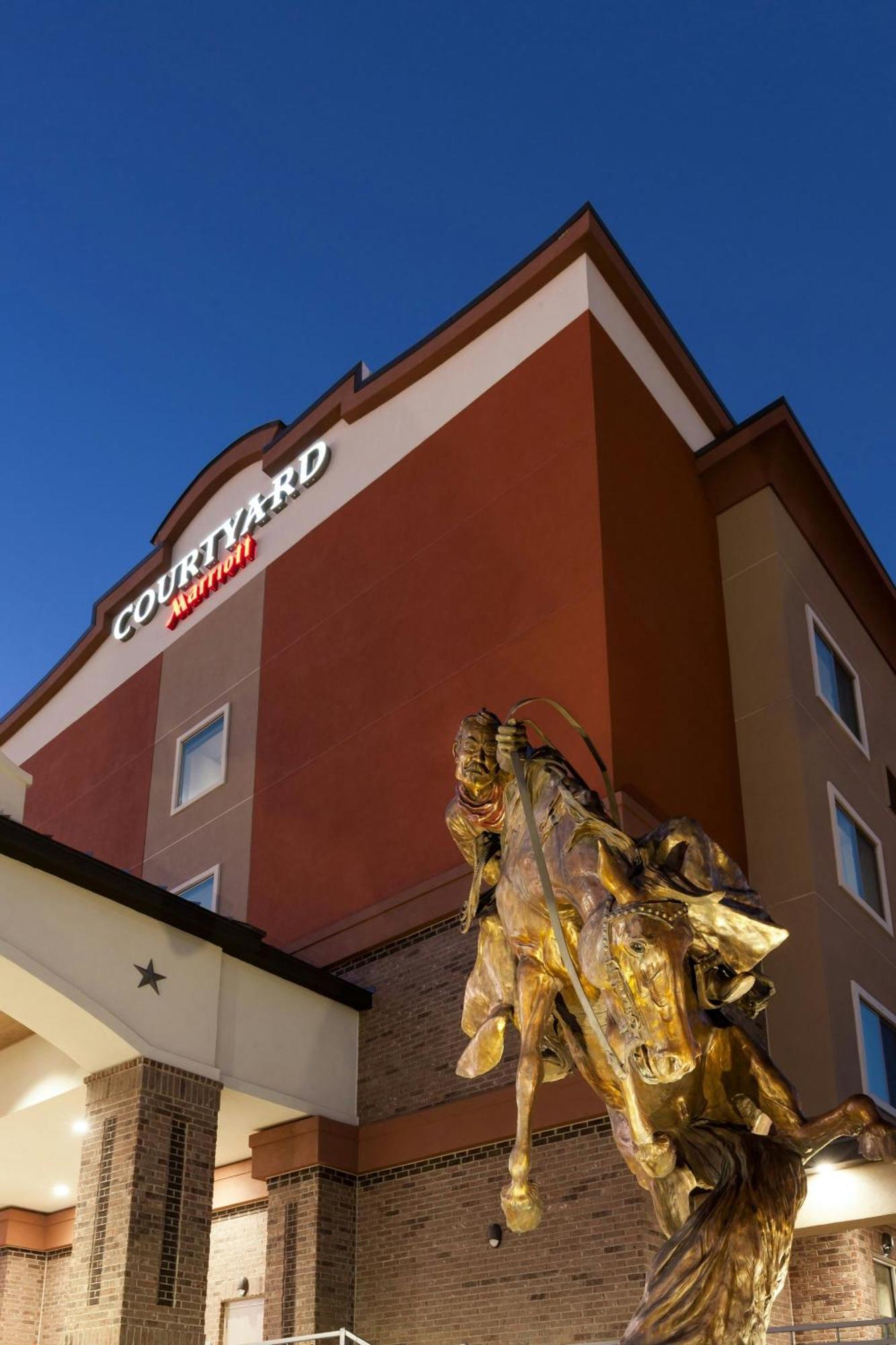 Courtyard By Marriott Fort Worth Historic Stockyards Exterior foto